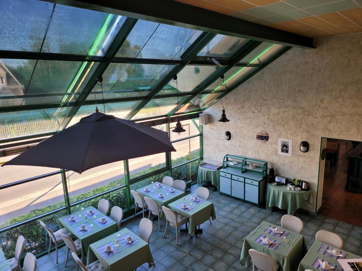 L'Auberge De L'Olive Dompierre-sur-Besbre Exterior photo
